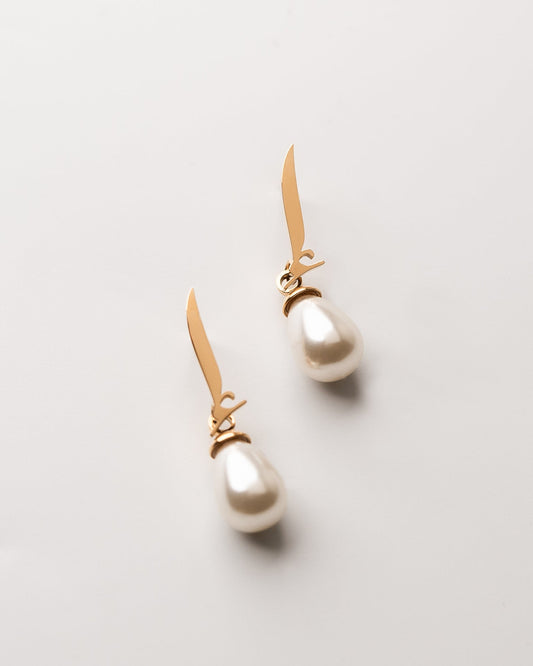 Calligraphed Letter Earrings إ