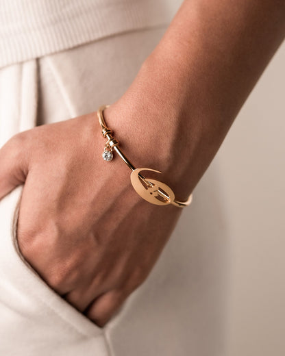Arabic Letter Bracelet ث