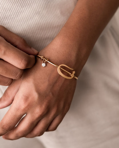 Arabic Letter Bracelet  ف